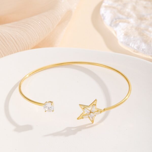 Fashion Women's Bracelet Five-pointed Star Copper Inlaid Zircon - Image 5