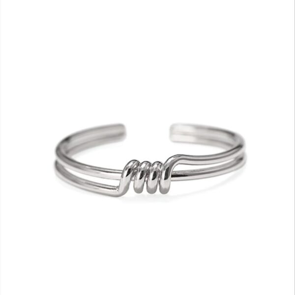 European And American Minimal Art Knotted Bracelet - Image 4