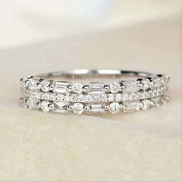 Multilayer Ring Three-layer Fine Circle Line Setting - Image 4